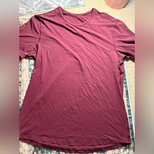 lululemon athletica Maroon Short Sleeve Tee